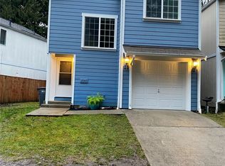 2047 NE Green Glen Ln, Bremerton, WA
