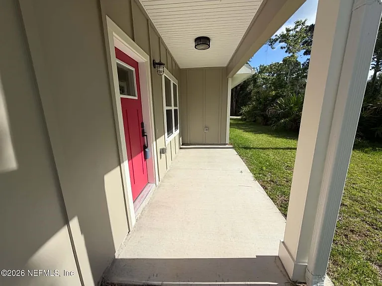 971 Irma Way — Photo 3