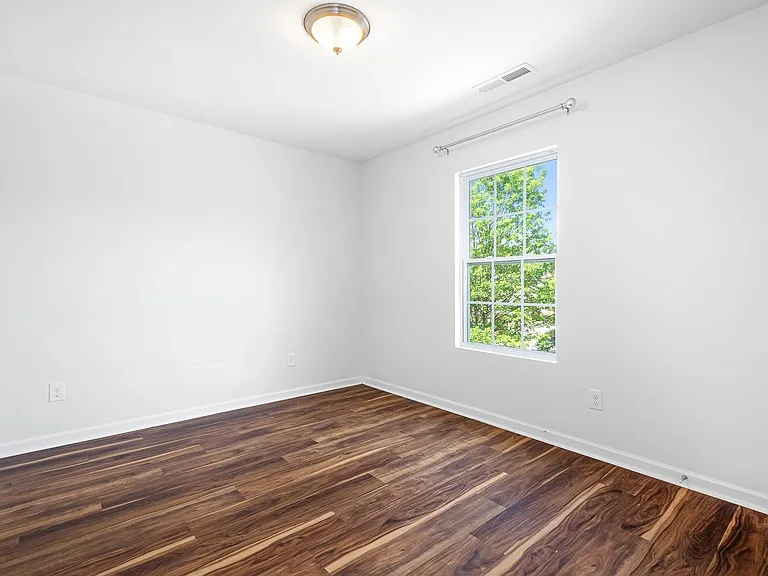 2059 Blue Iris Dr — Photo 30