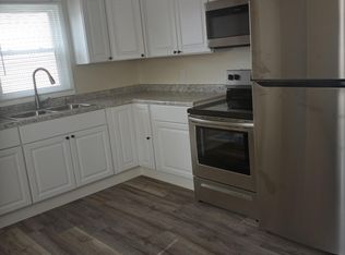 3517 S 99th St, Milwaukee, WI 53228