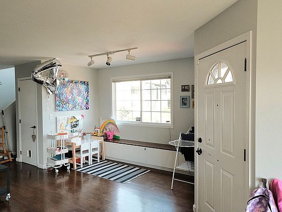 Entrance & Living Room