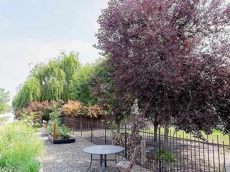 2368 E Green Canyon Dr — Photo 18