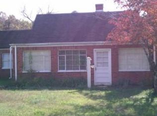 1801 Homeview Rd, Whitsett, NC 27377