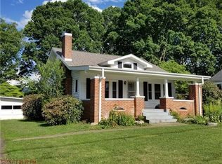 6 Oteen Church Rd, Asheville, NC 28805