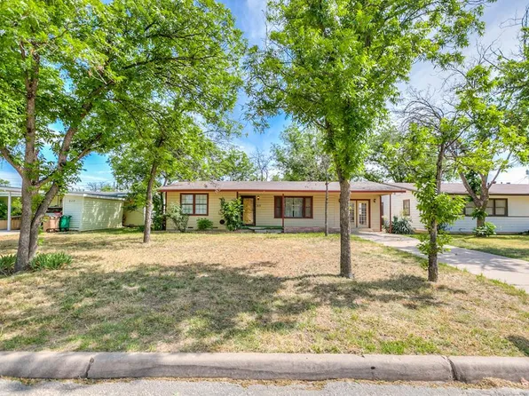 213 River Oaks St, San Angelo, TX 76903