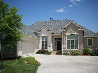 4214 SW Stoneylake Dr, Topeka, KS 66610