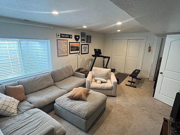 5th image of 1546 N 3790 W