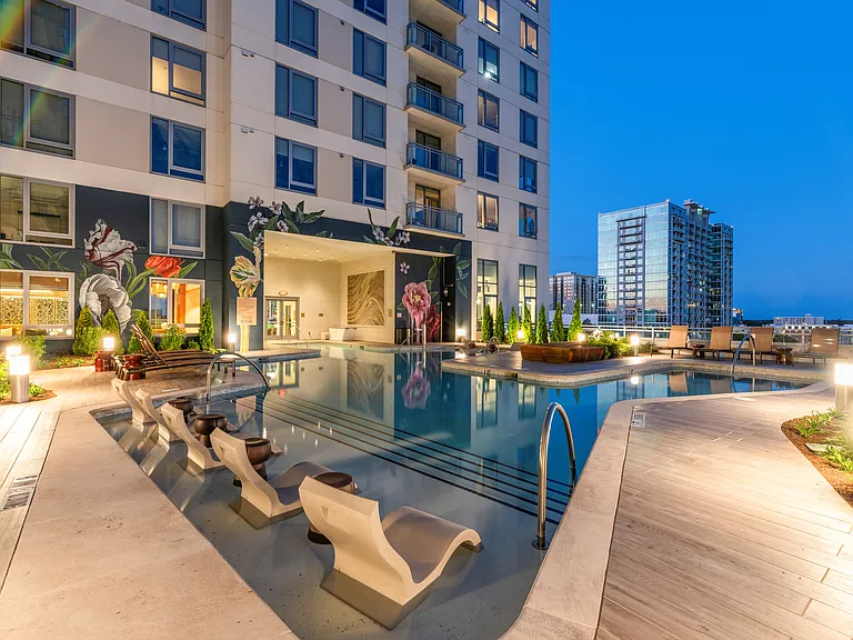 Cortland at Buckhead Village — Photo 32