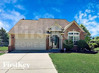 169 Springwood Dr, Avon, IN 46123