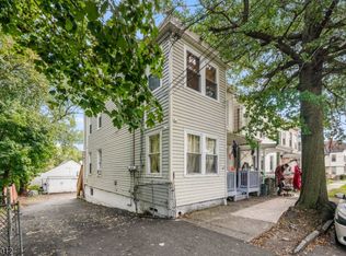 98 Hopper St, Passaic, NJ 07522