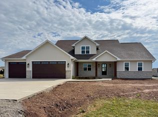 4190 N Rose Meadow Ln, Appleton, WI 54913