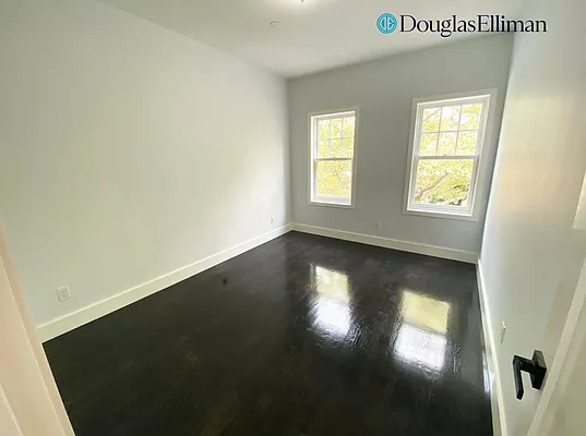 Rented by Douglas Elliman | media 14