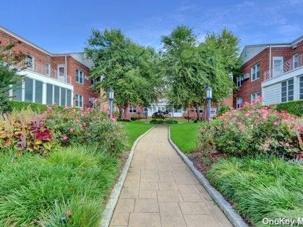 1385 Broadway #A-26, Hewlett, NY 11557