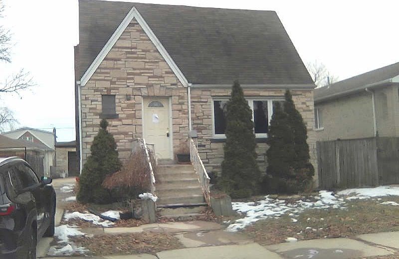 1st image of 7337 W 55th Pl