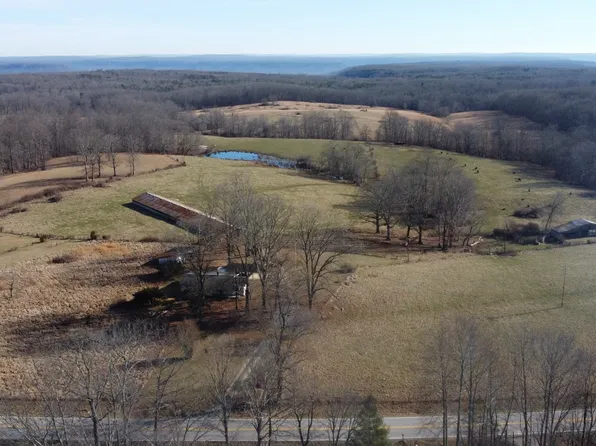 18546 S Pittsburg Mountain Rd, Sewanee, TN 37375
