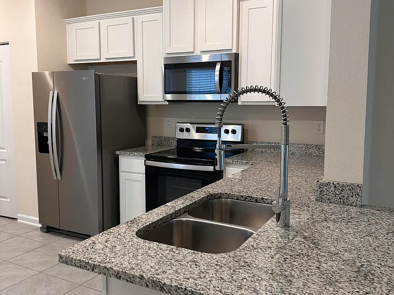 71 Tahiti Shores Court St — Photo 4