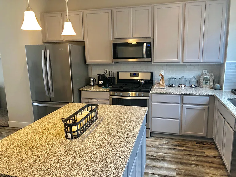 4180 E Warren Ave — Photo 12