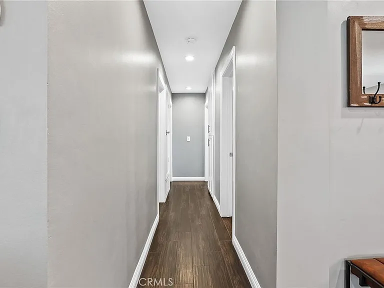 5251 Anthony Ave — Photo 29