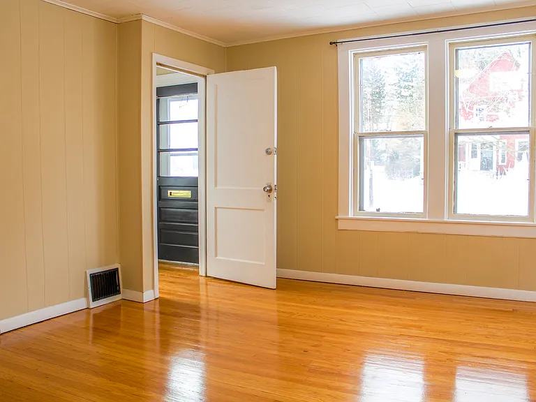 23 Pearl St #1 — Photo 14