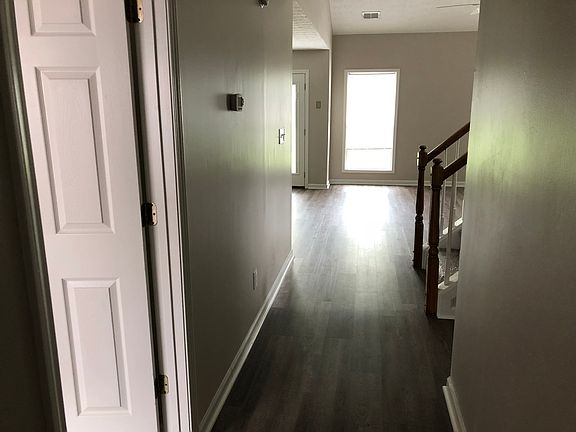 2nd image of 3373 Pueblo Ct
