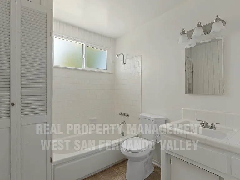 7749 Kentland Ave — Photo 26