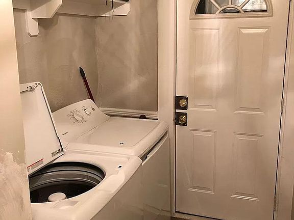 5th image of 193 Belmont St APT 1