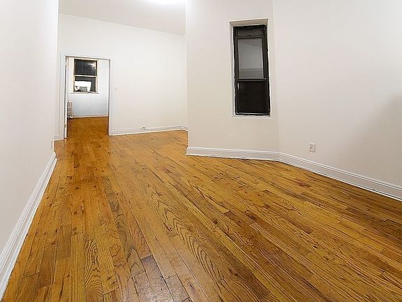 3rd image of 102 Baltic St #3R1