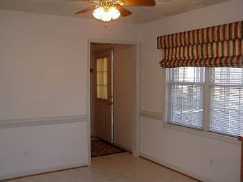 4th image of 113 Woodland Dr