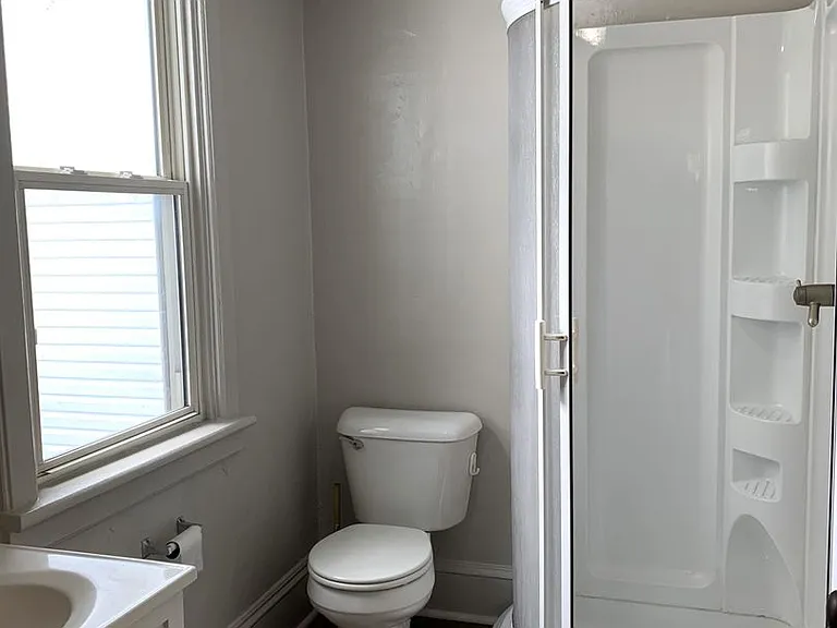 204 Lincoln Way E — Photo 17