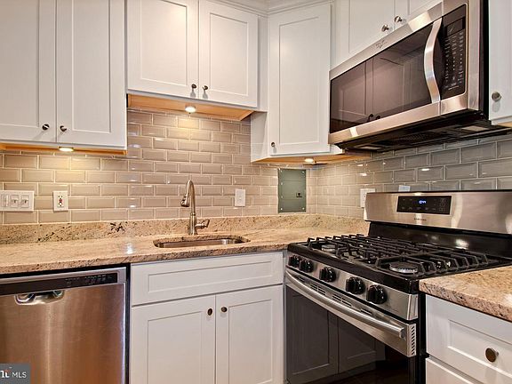 4th image of 170 Talbott St APT 102