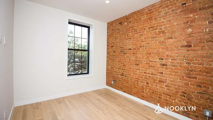 Rented by Nooklyn NYC LLC | media 11