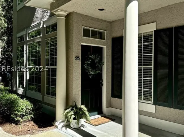 4 Indigo Run Dr APT 2221, Hilton Head Island, SC 29926