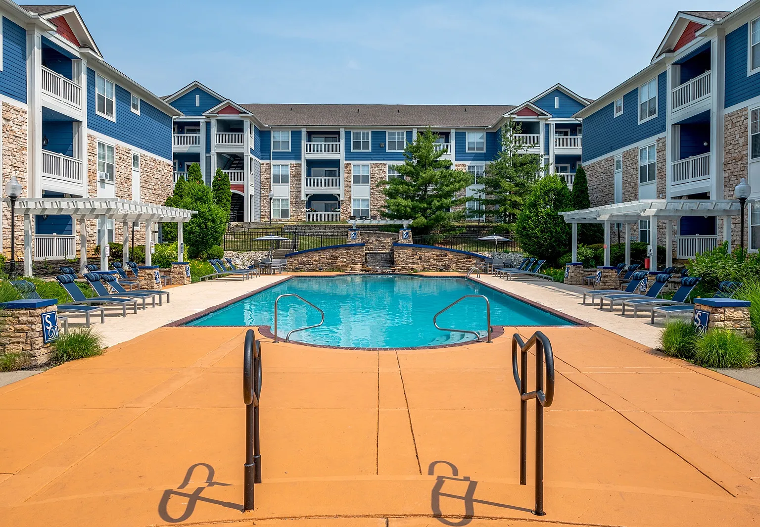 Somerset at Deerfield — Photo 1