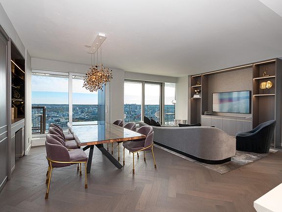 4th image of 1480 Howe St #4806