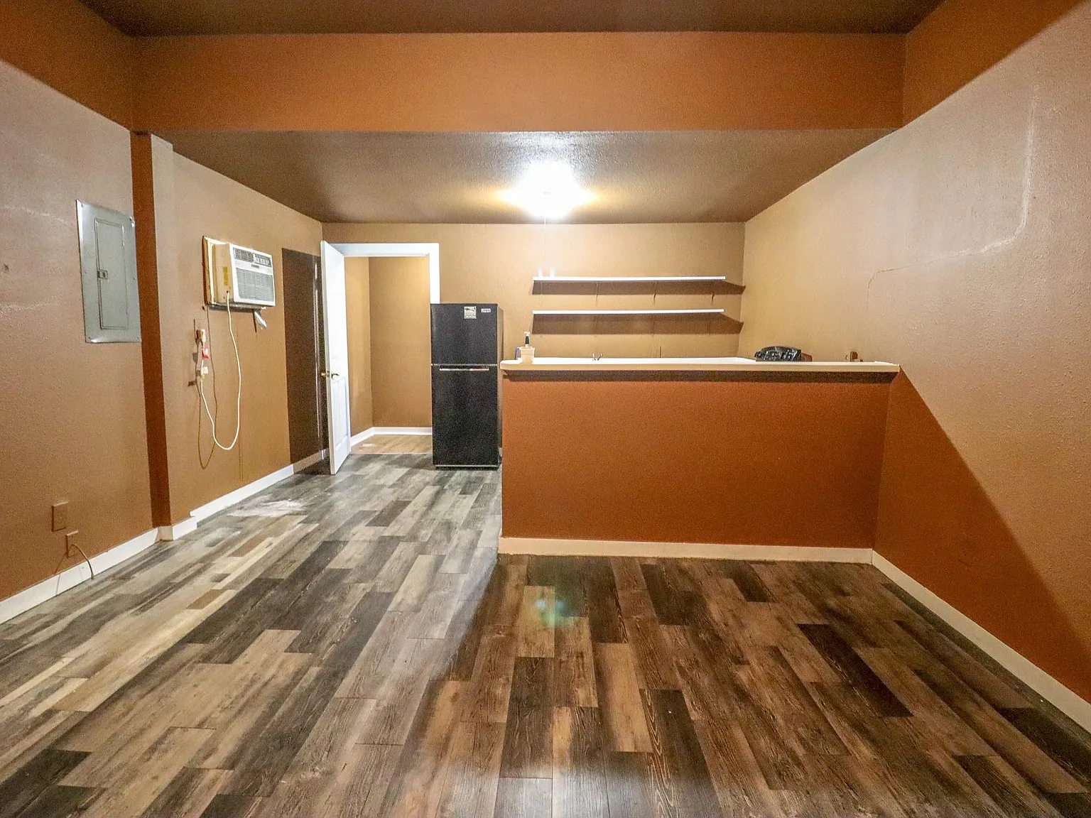 1 bed, 1.0 bath, 600 sqft, $600 — Photo 2