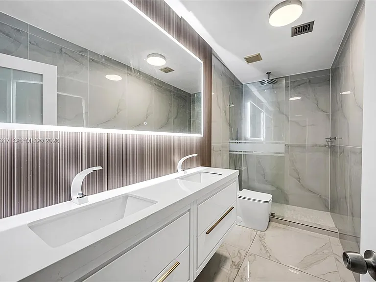 12525 SW 68th Ct — Photo 21