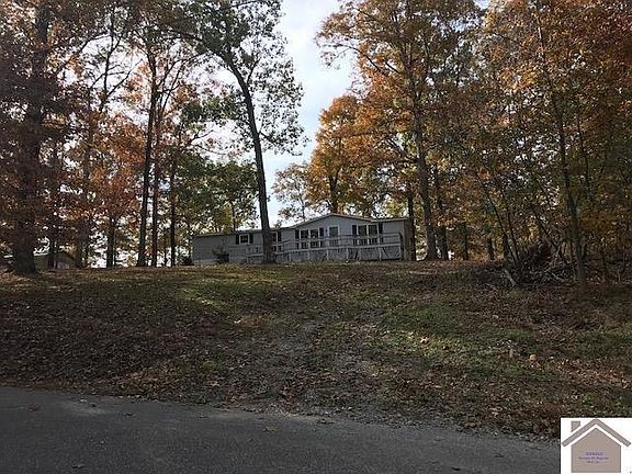 3rd image of 84 Daniels Dr