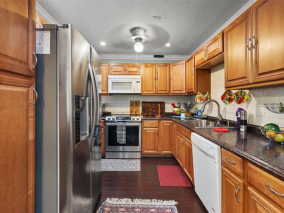 2nd image of 4873 NW 43rd Court