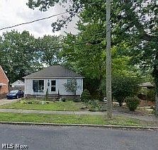 1st image of 725 South St