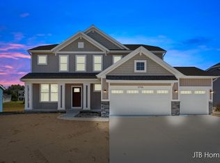 12706 Riverton Rd, Grand Haven, MI 49417
