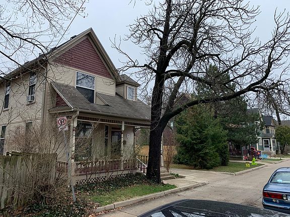 2nd image of 60 Portsmouth Pl NE