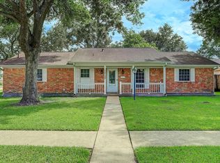 10122 Catlett Ln, La Porte, TX 77571