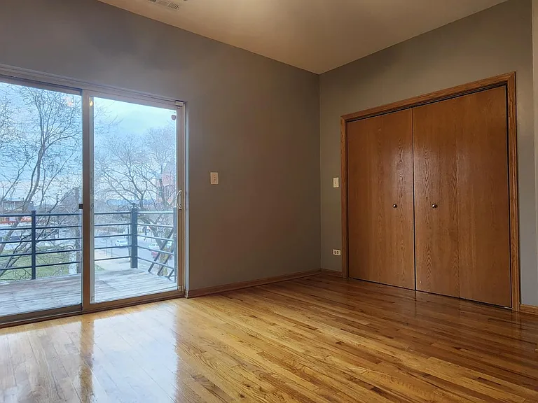3175 W Monroe St #3 — Photo 6