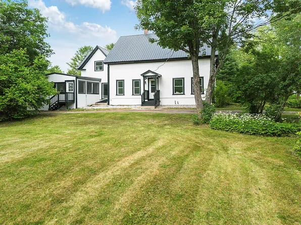 17 Ellingwood Road, West Paris, ME 04289