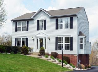 205 Edgewood Dr E, Beaver, PA 15009