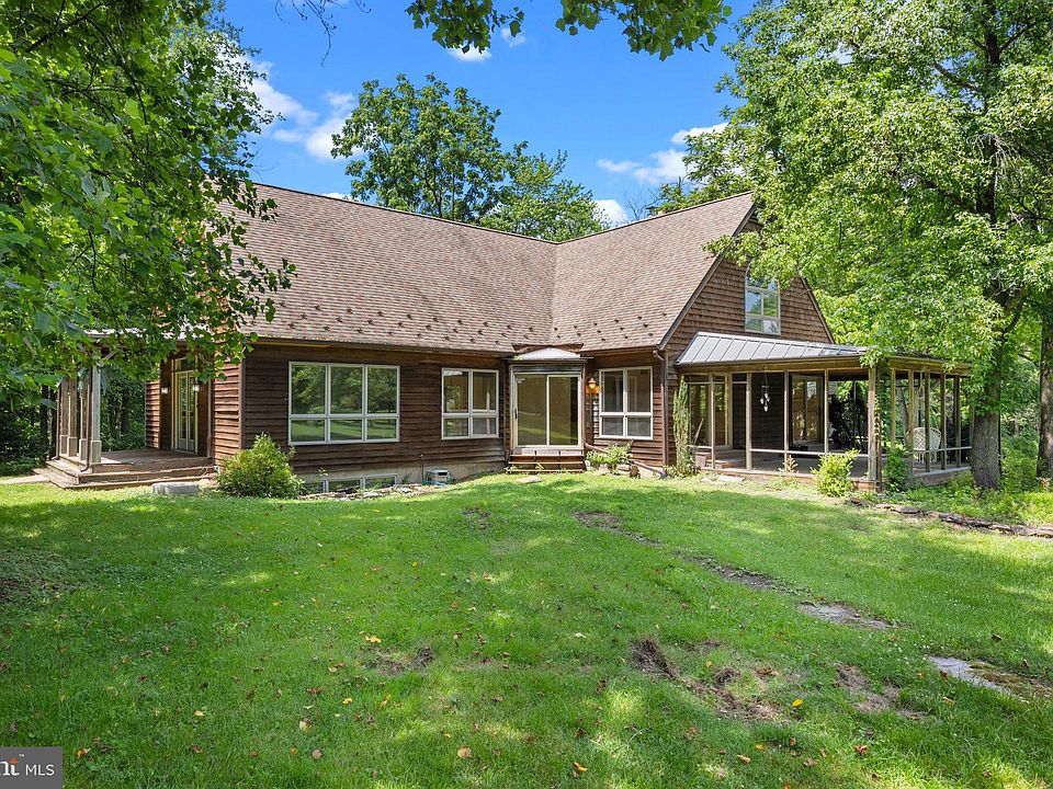 1135 Heinrich Ln, Ambler, PA 19002 Zillow