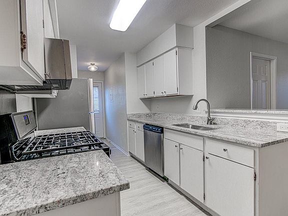 4th image of 12302 Deer Falls Dr #B