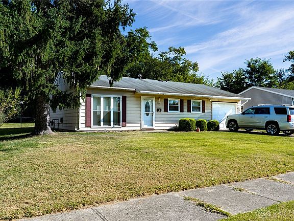 2nd image of 204 Bassett Dr