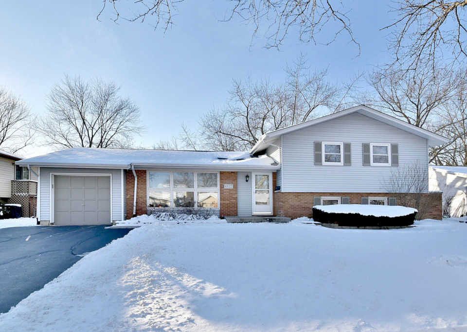 1st image of 6522 Woodridge Dr