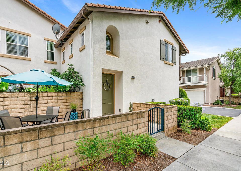 1st image of 230 Martindale Way